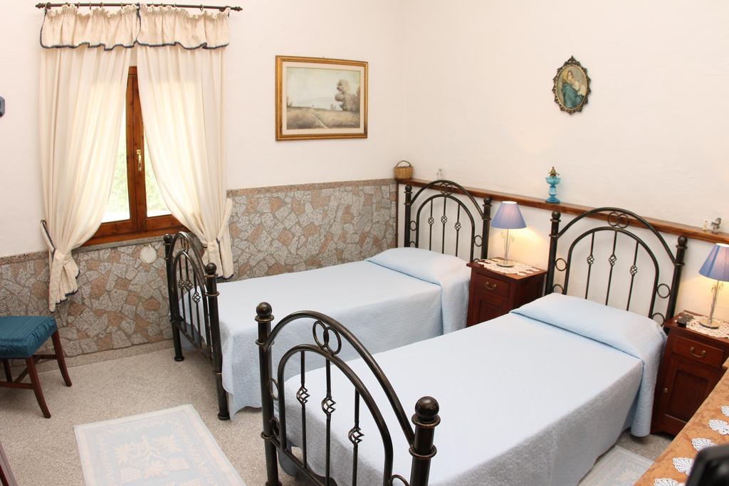 Antico Casolare Sorso-Tourist Rental Habitación foto